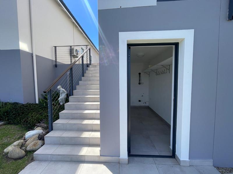 To Let 2 Bedroom Property for Rent in Keurbooms Western Cape